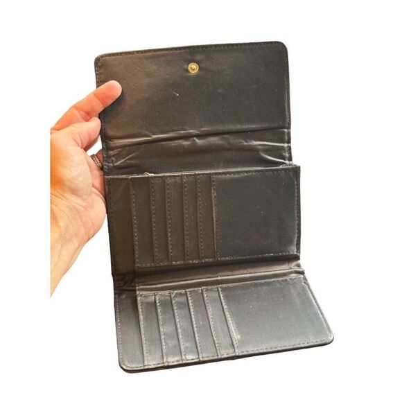 Rampage Black Faux Leather Wallet With Gold Zippers & Snap Closure 7.5" x 4.5" * - Picture 4 of 11